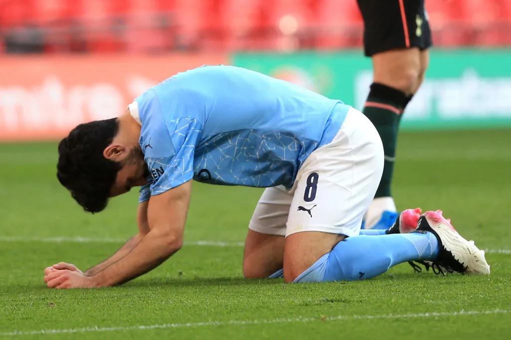 تجديد عقد سيرخيو راموس ملف شائك أمام بيريز ورهانات كبيرة بين ريال مدريد وباريس سان جيرمان